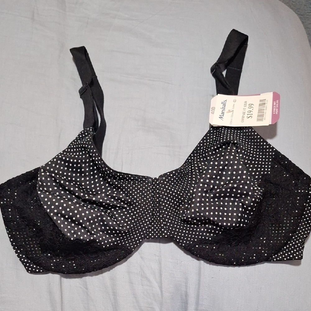 NWT, Size 40D, Elegant Black and White Polka Dot Bra